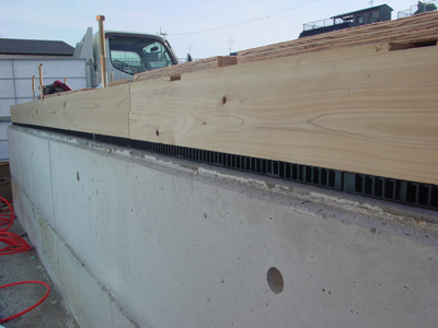 3-2基礎パッキンを土台全域に伏設